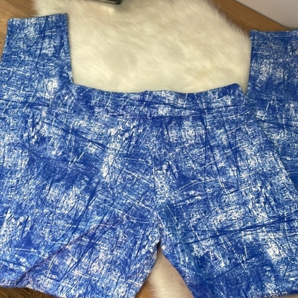 Blue Print Leggings - Picture 3 of 6